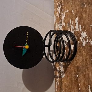 Vintage Wakita Quartz Made In Japan Modern Table Clock